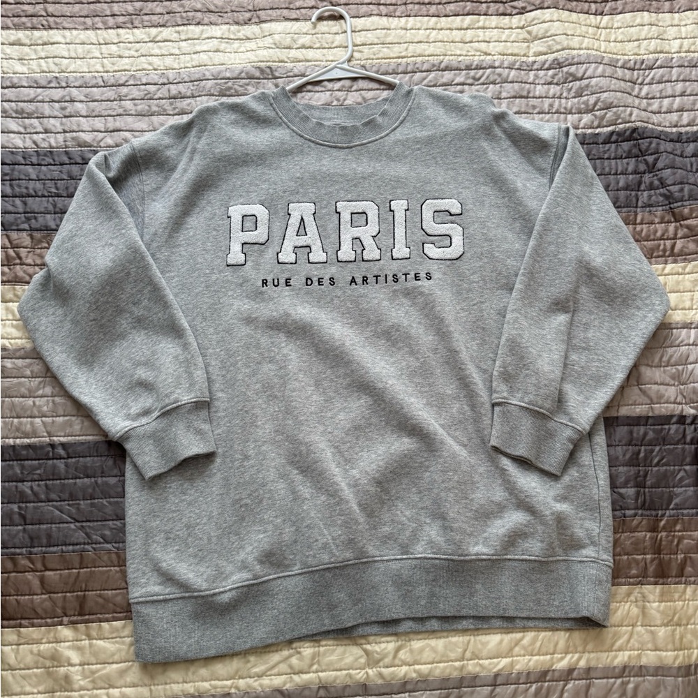 H&M womens oversize baggy Gray Crewneck sweatshirt with Paris Design